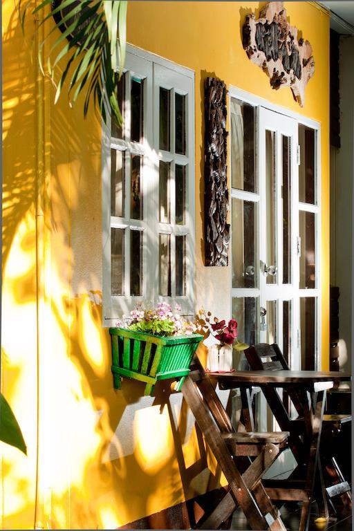 Baan Puang Petch Hotel Chiang Mai Bagian luar foto