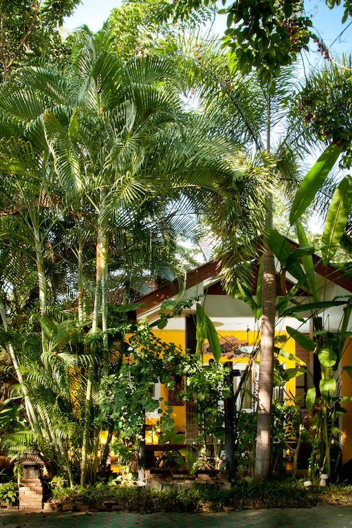 Baan Puang Petch Hotel Chiang Mai Bagian luar foto