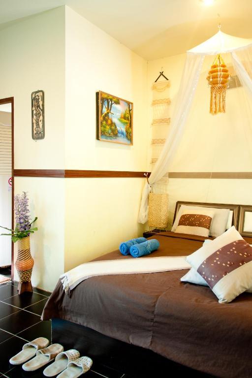 Baan Puang Petch Hotel Chiang Mai Ruang foto